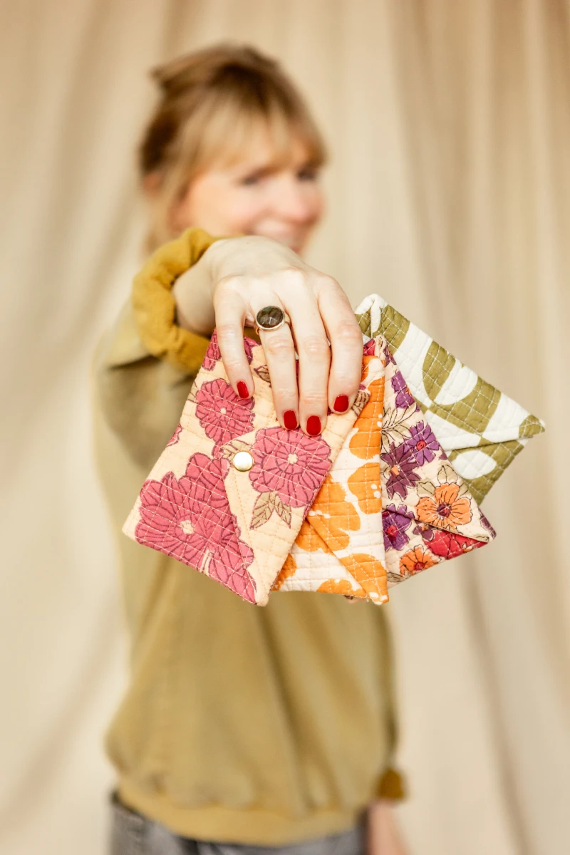 Enveloppe Ravi "Flora Bold"