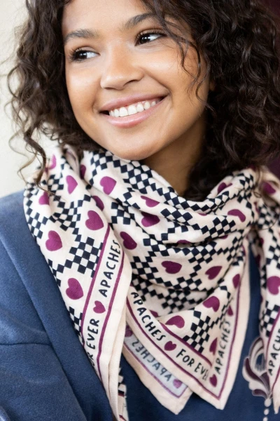 Big Foulard Latika Amor 2