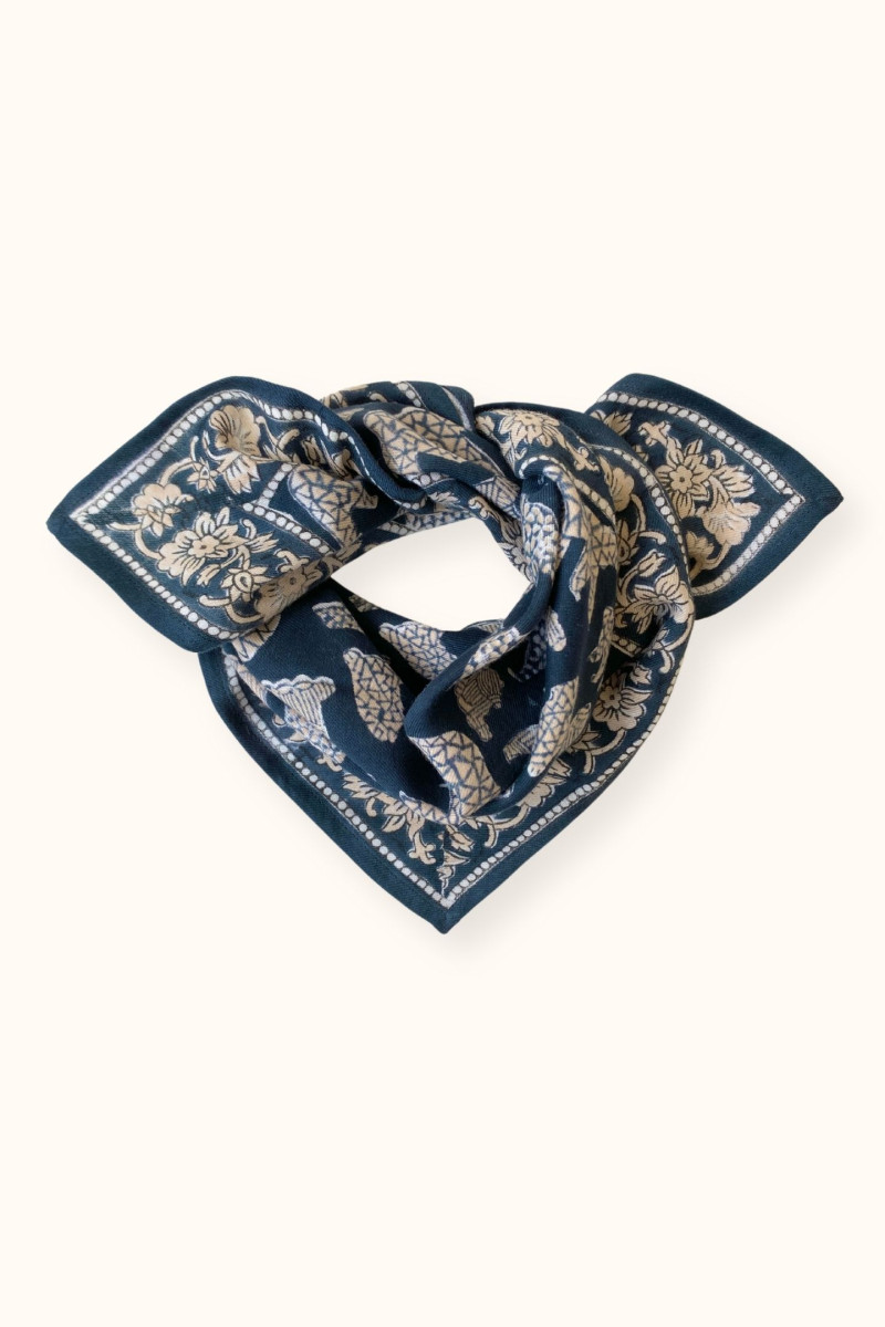 Small Foulard Manika "Ours"