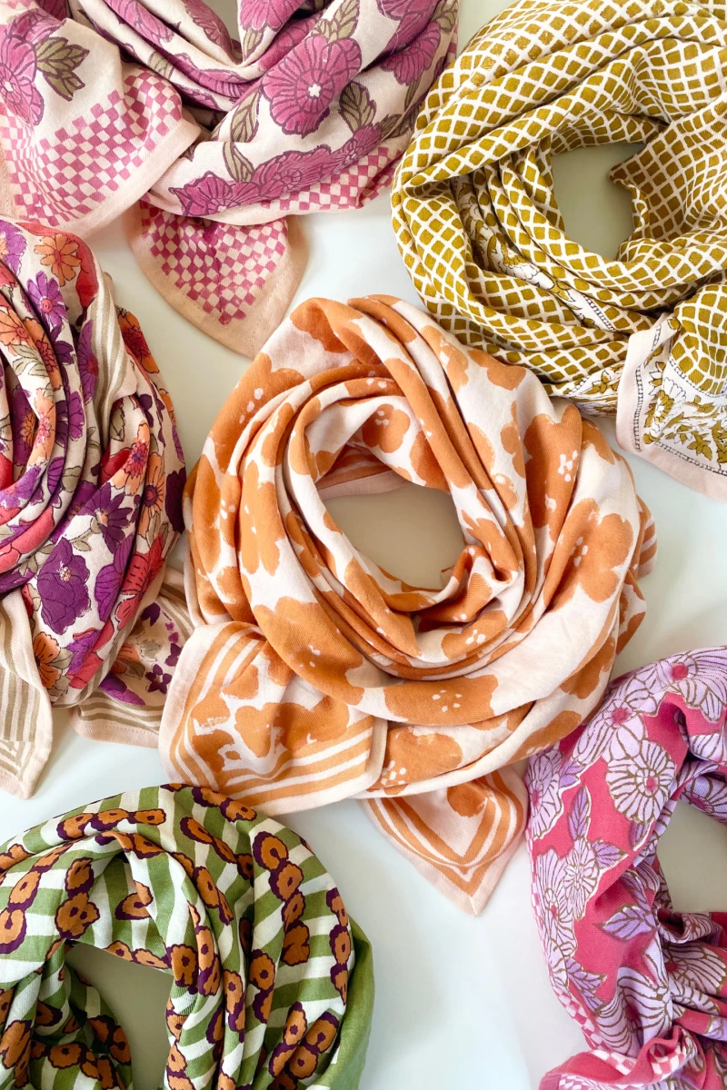 Big Foulard Latika "Flora Bold"