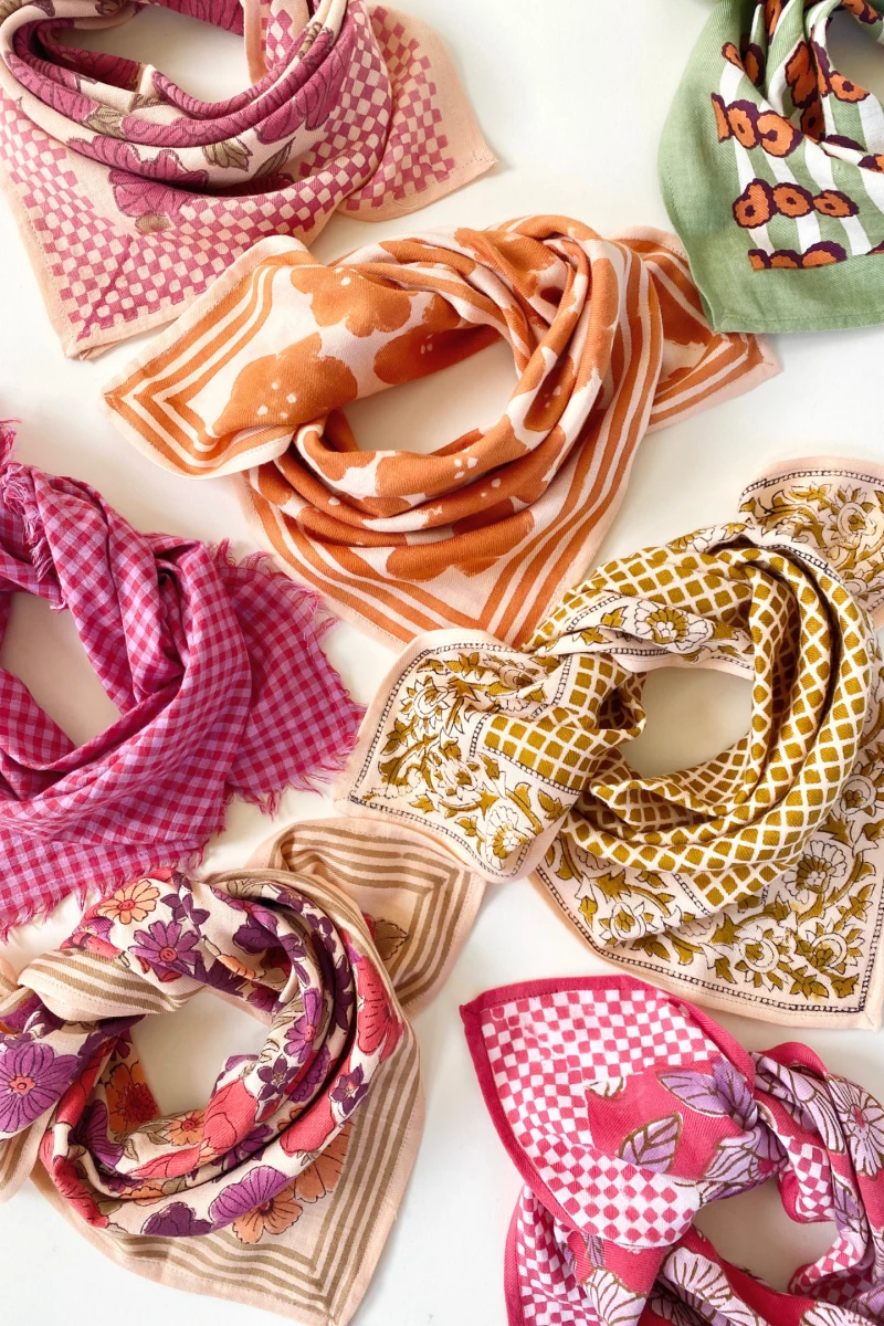 Small Foulard Manika "Flora Bold"