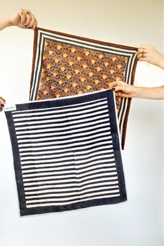 Small foulard Manika 2