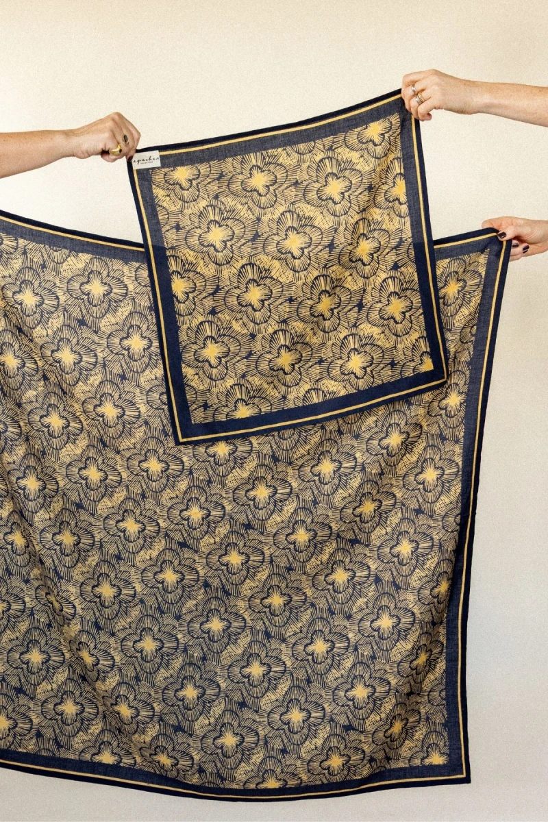 Small Foulard Manika Fireworks