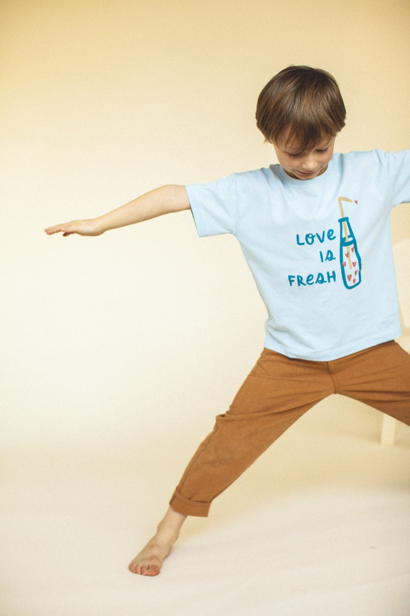 Tee-Shirt Love is Fresh