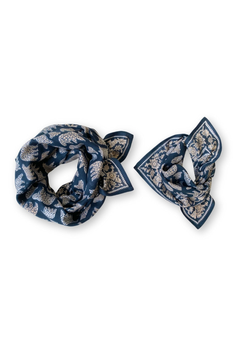 Big Foulard Latika "Ours"