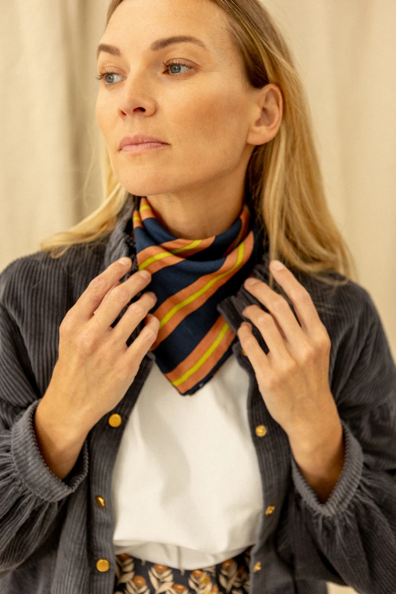 Small Foulard Vanika "Street"