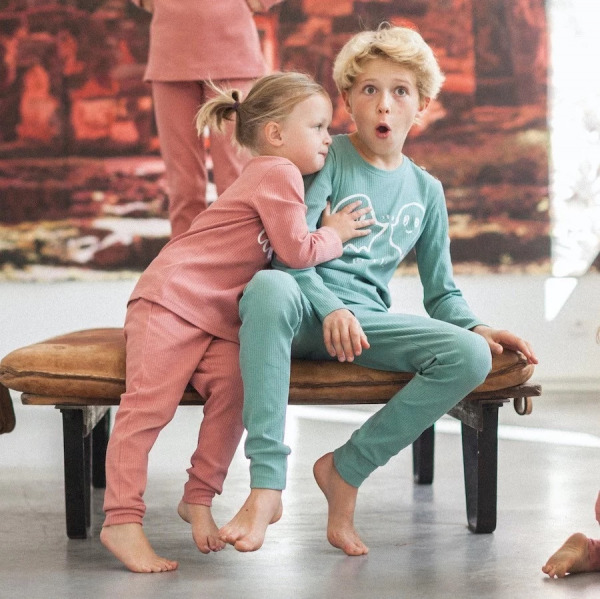 Pyjamas collection "Hi Five"