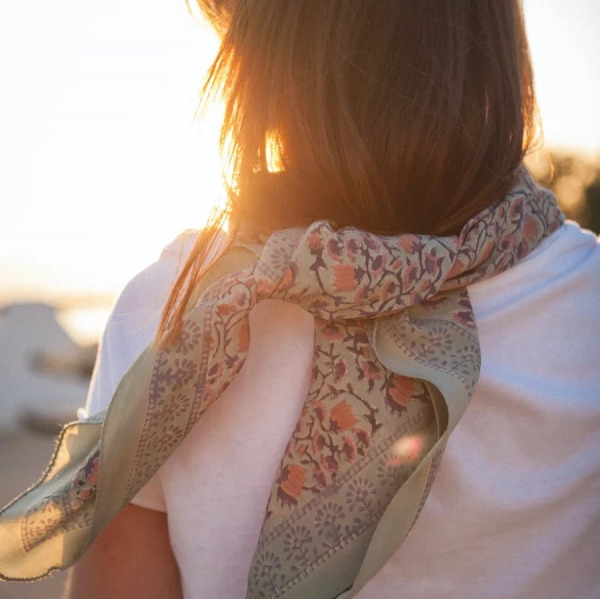 Le foulard en soie